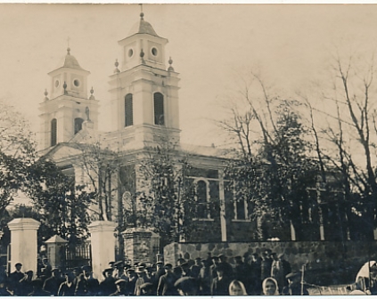 Łoździeje Kościół