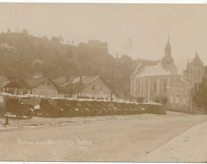 Halicz Rynek samochody wojsko fotograficzna