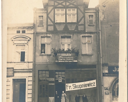 Mrocza k. Nakło Sklep Fr. Skupniewicz fotograficzna