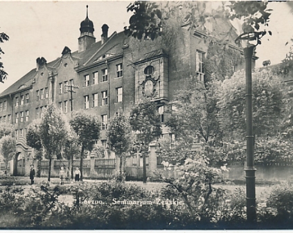 Leszno Seminarium Żeńskie 1934r, fotograficzna